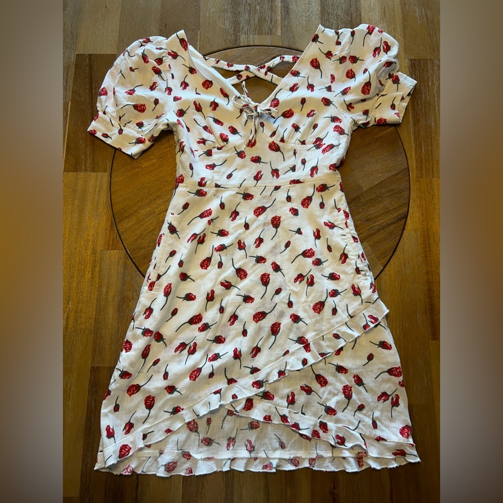 Petite Studio NYC White Dress with Rose Floral Accents